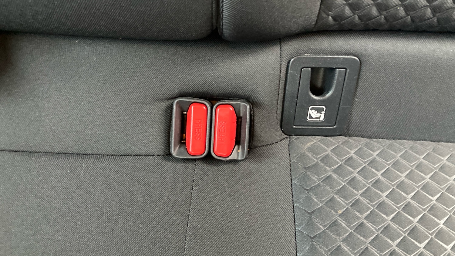 Used Toyota C-HR 2021 for sale - 76941248: Photo 17