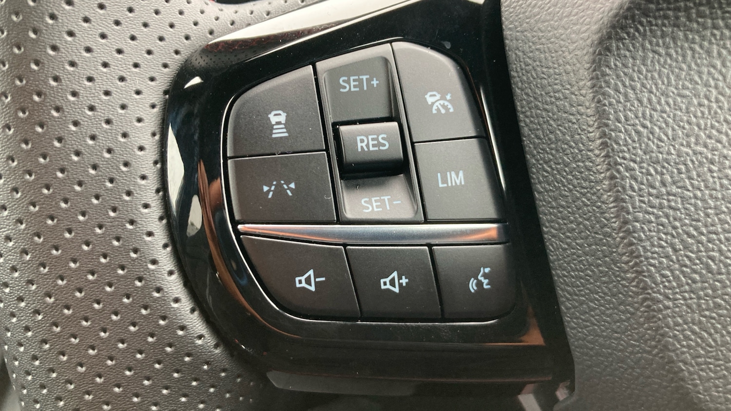 Used Ford Puma 2024 for sale - 76286757: Photo 28