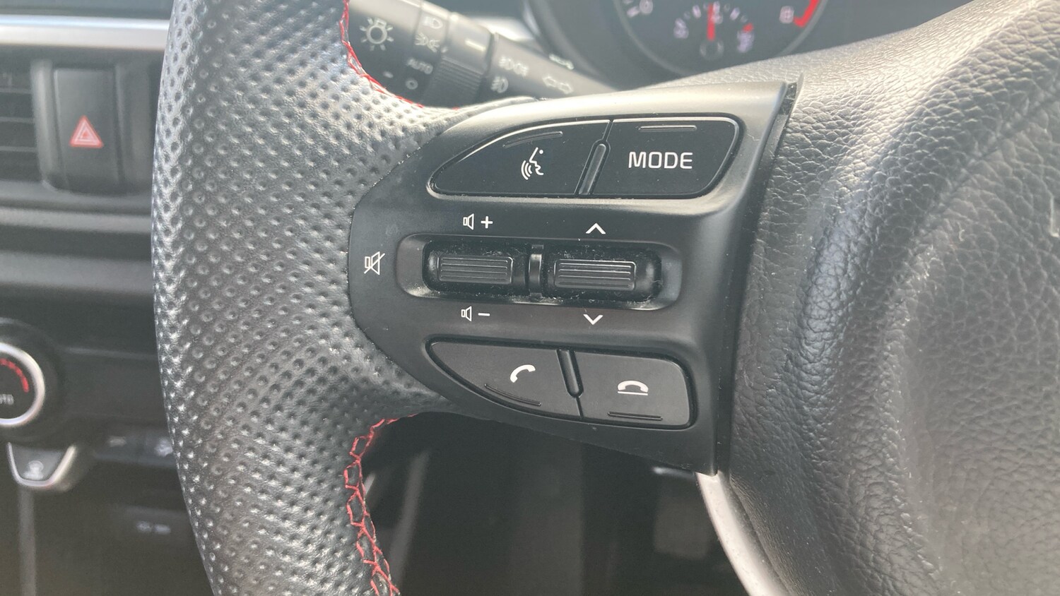 Used Kia Picanto 2023 for sale - 76879261: Photo 34