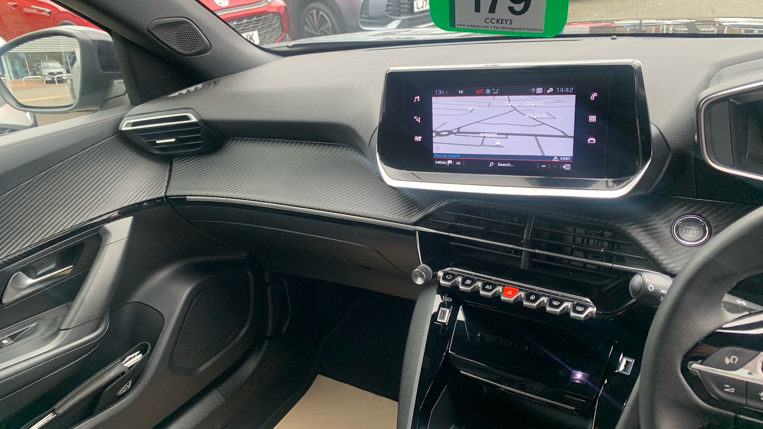 Used Peugeot 2008 2023 for sale - 77687927: Photo 14