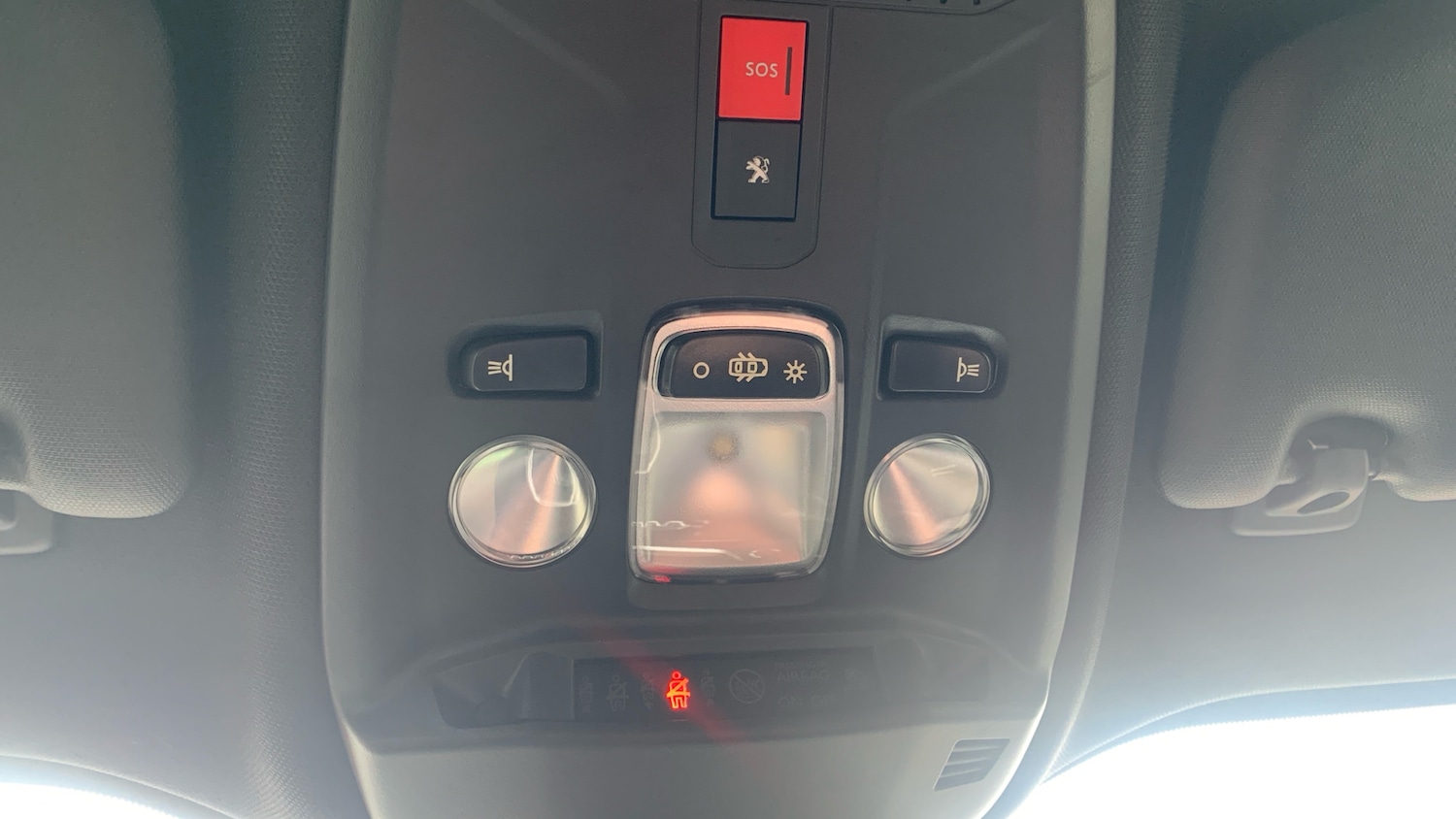 Used Peugeot 2008 2023 for sale - 77687927: Photo 38