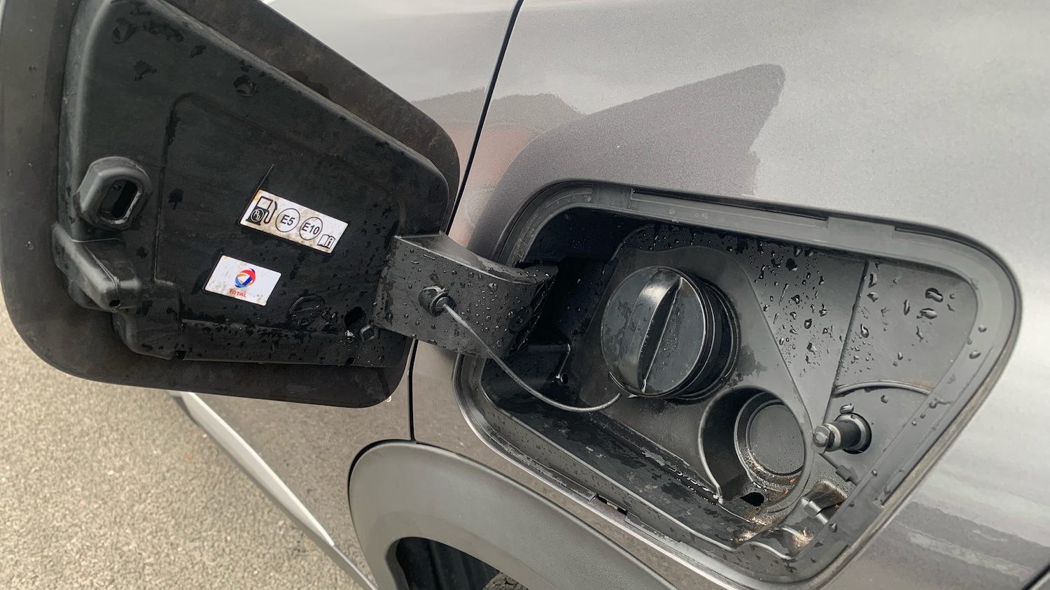 Used Peugeot 2008 2023 for sale - 77687927: Photo 48