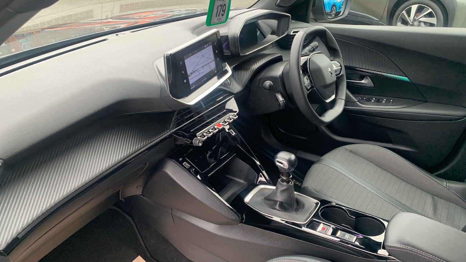 Used Peugeot 2008 2023 for sale - 77687927: Photo 9