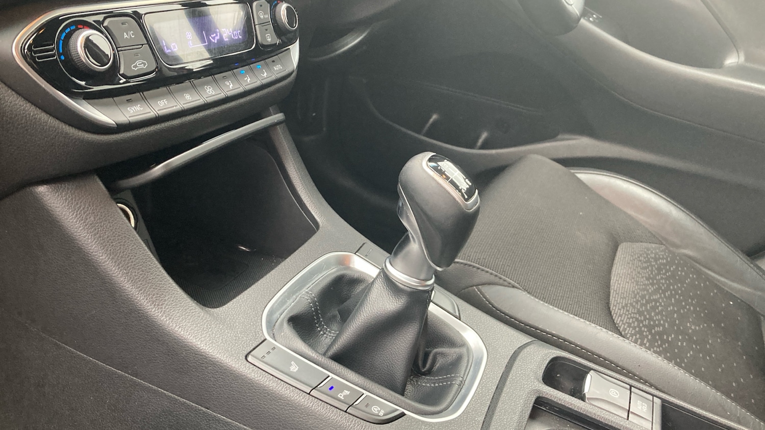 Used Hyundai i30 2017 for sale - 78108129: Photo 13