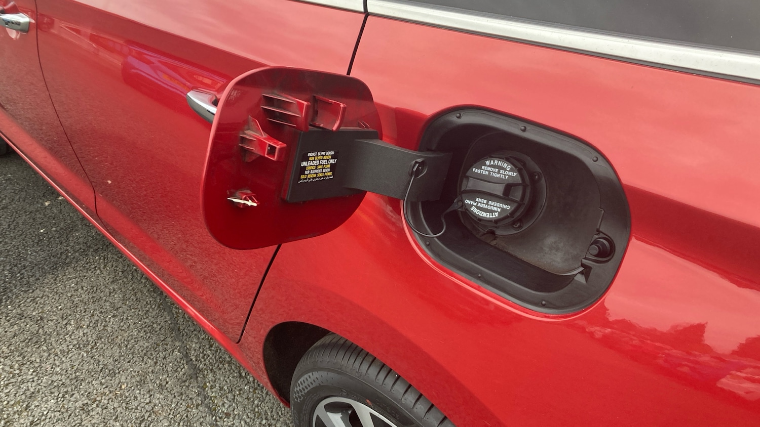 Used Hyundai i30 2017 for sale - 78108129: Photo 41