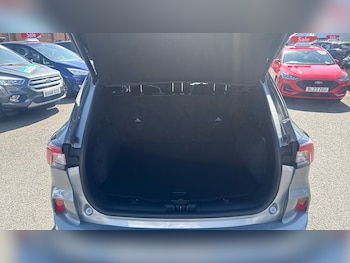 Used Ford Kuga 2023 for sale - 79215847: Photo