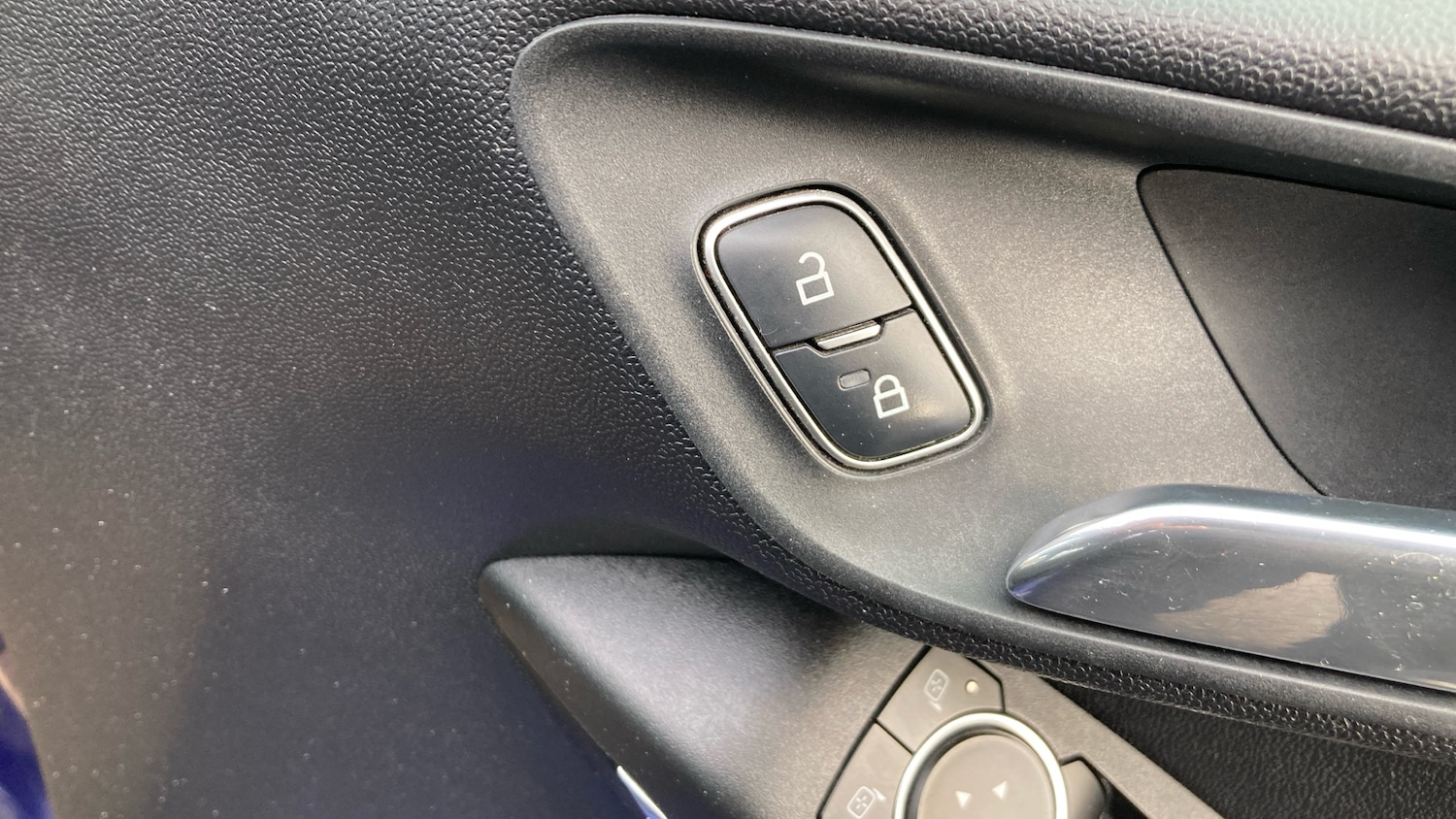 Used Ford Fiesta 2017 for sale - 76627872: Photo 22