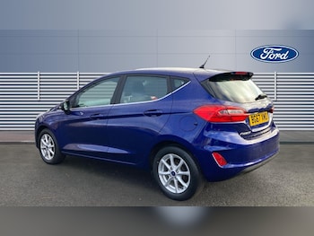 Used Ford Fiesta 2017 for sale - 76627872: Photo