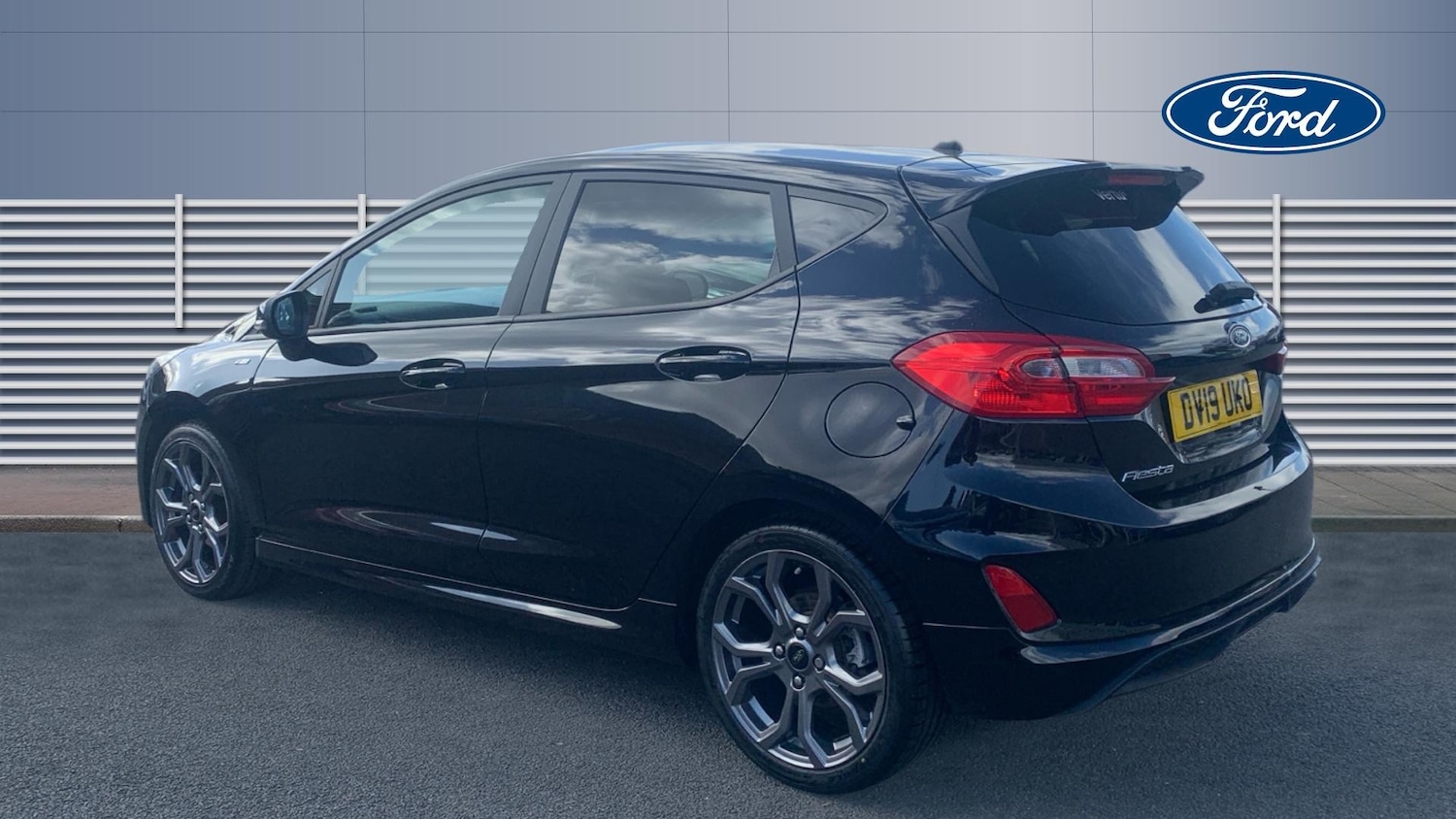Used Ford Fiesta 2019 for sale - 78098009: Photo 2