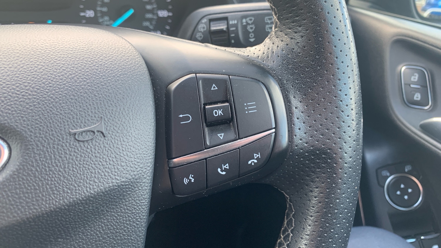 Used Ford Fiesta 2019 for sale - 78098009: Photo 22