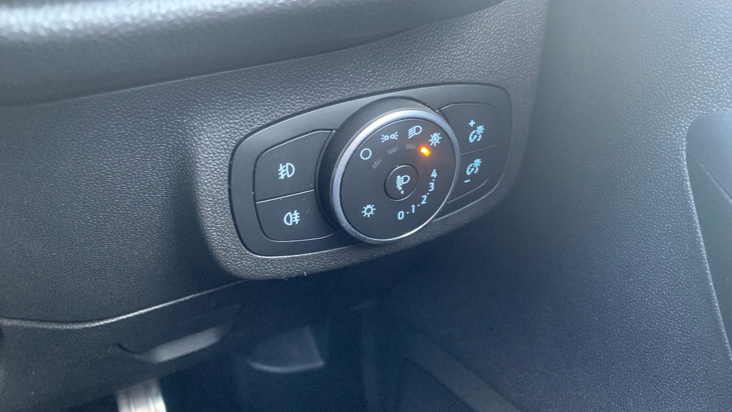 Used Ford Fiesta 2019 for sale - 78098009: Photo 25