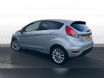 Used Ford Fiesta 2017 for sale - 77354255: Photo