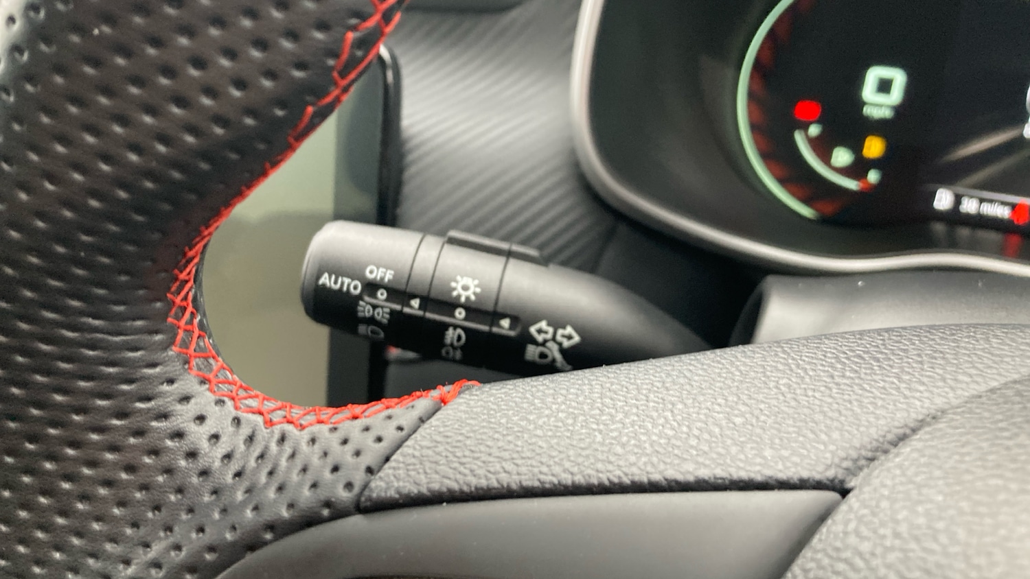 Used MG MG ZS 2024 for sale - 77140504: Photo 25