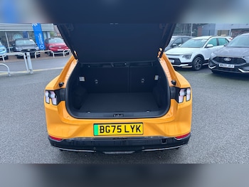 Used Ford Mustang Mach-E 2025 for sale - 77018994: Photo