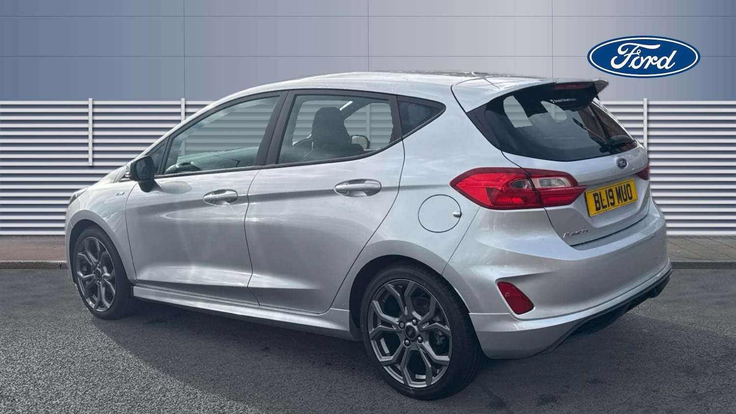 Used Ford Fiesta 2019 for sale - 76180865: Photo 2