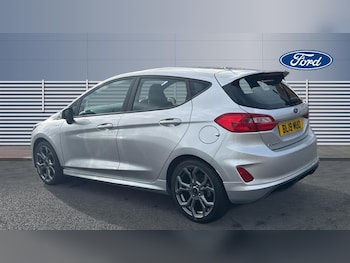 Used Ford Fiesta 2019 for sale - 76180865: Photo 2