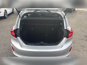 Used Ford Fiesta 2019 for sale - 76180865: Photo 4