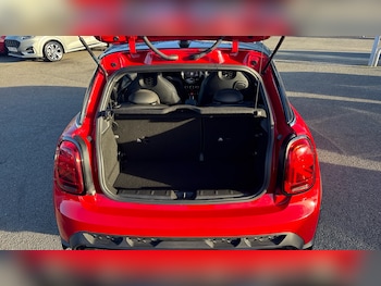 Used MINI Hatch 2023 for sale - 76638587: Photo