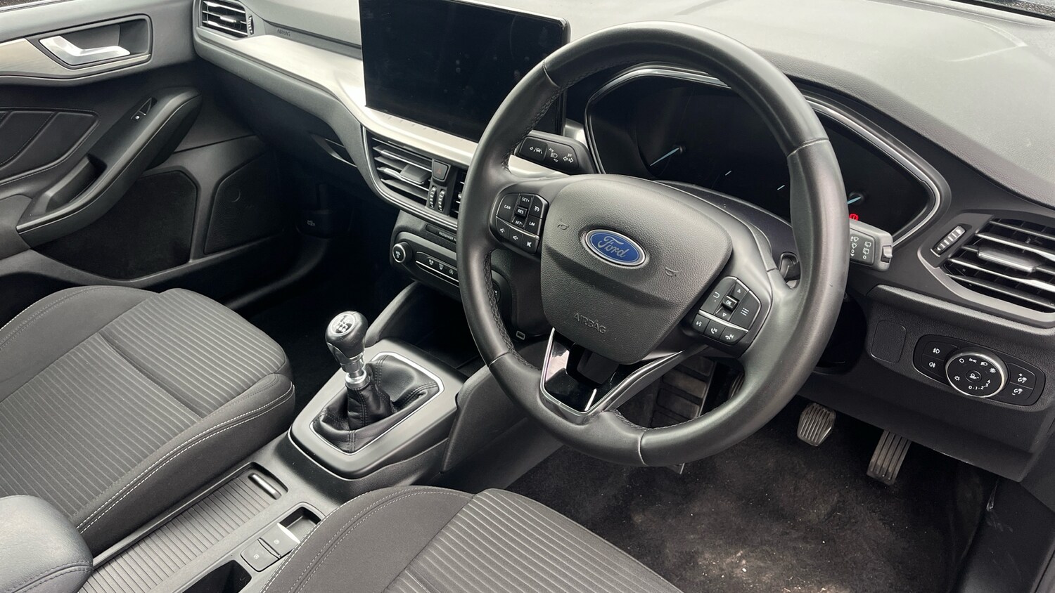 Used Ford Focus 2023 for sale - 77871959: Photo 11