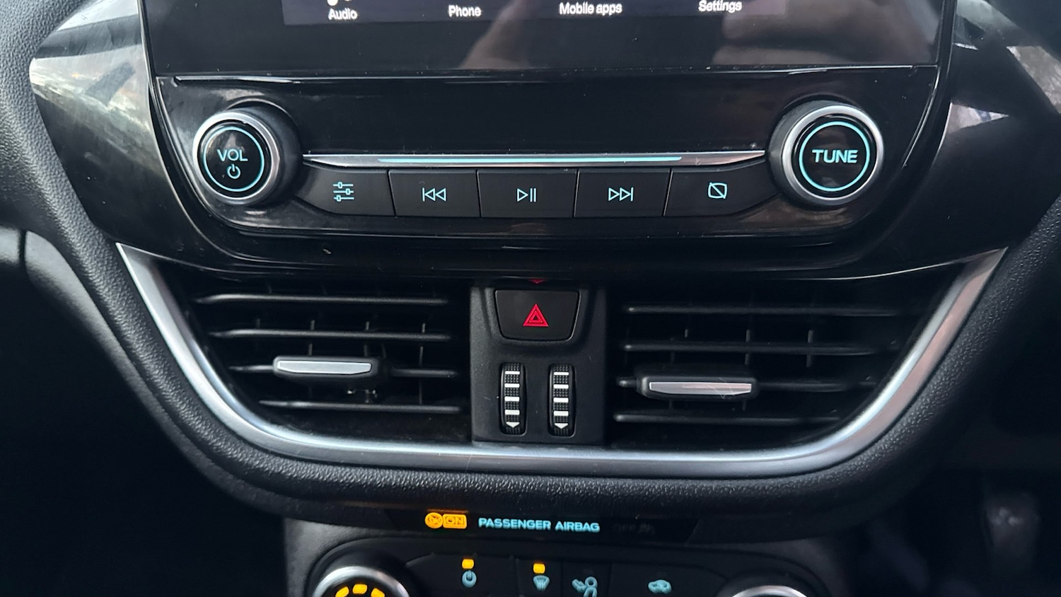 Used Ford Fiesta 2017 for sale - 76791265: Photo 34