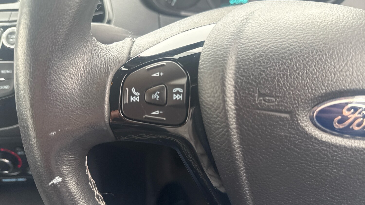 Used Ford Ka+ 2017 for sale - 77997488: Photo 25