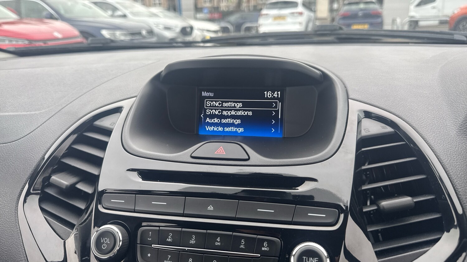 Used Ford Ka+ 2017 for sale - 77997488: Photo 32