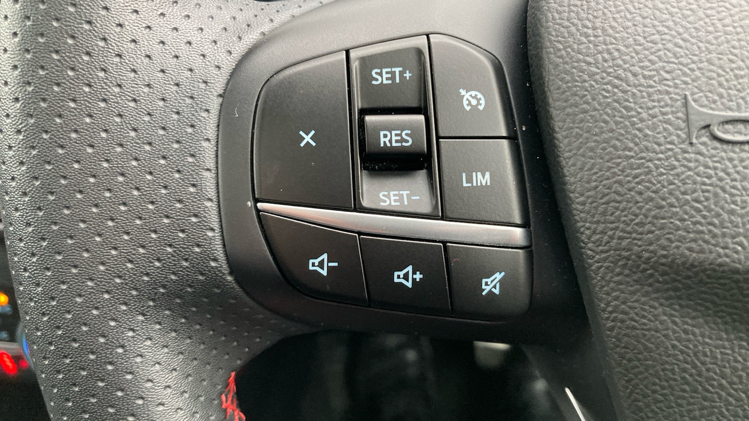 Used Ford Kuga 2022 for sale - 77258044: Photo 40