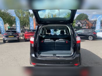 Used Ford Grand C-Max 2014 for sale - 79759292: Photo