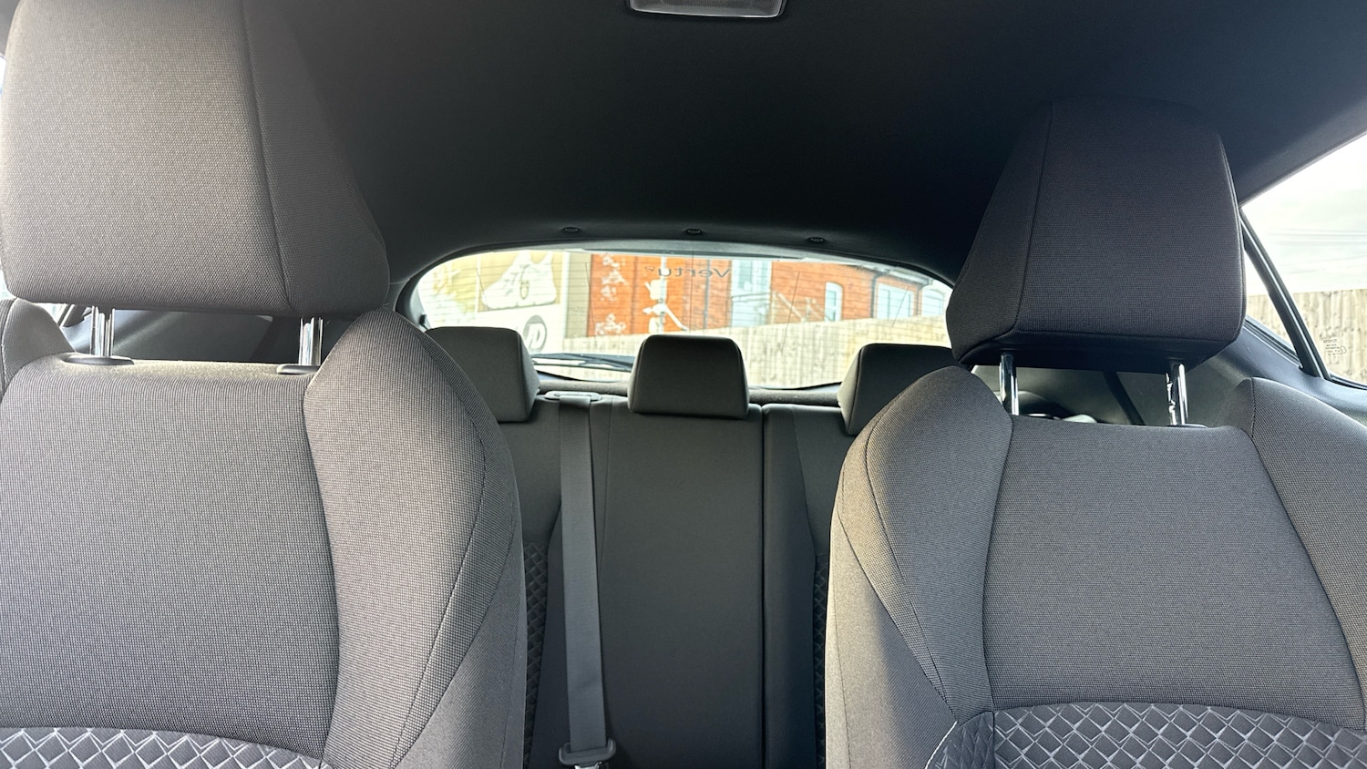 Used Toyota C-HR 2022 for sale - 77270704: Photo 15