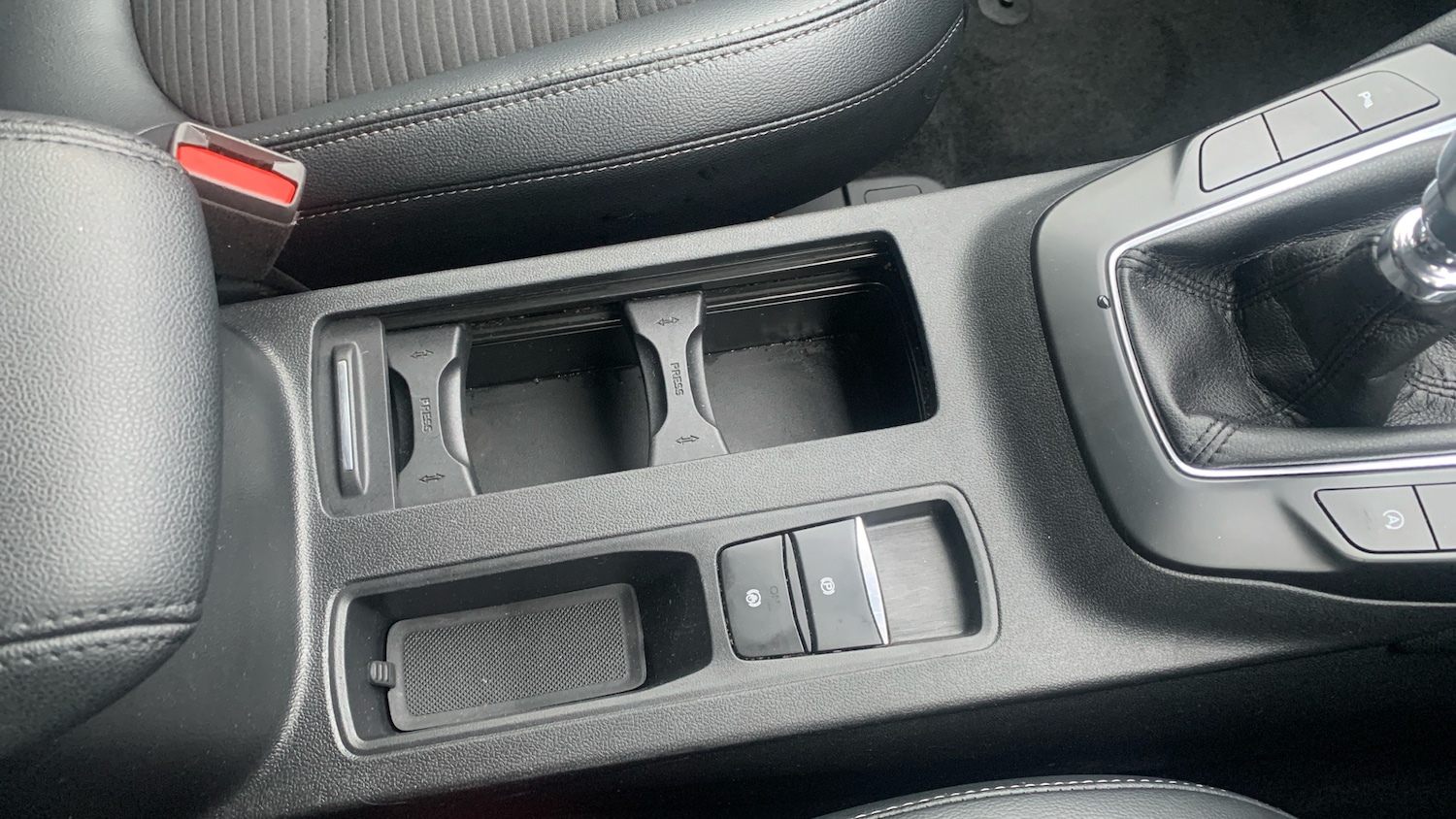 Used Ford Kuga 2022 for sale - 77027825: Photo 40