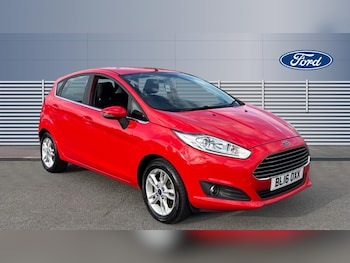 2016 (16) - 1.25 82 Zetec 5dr