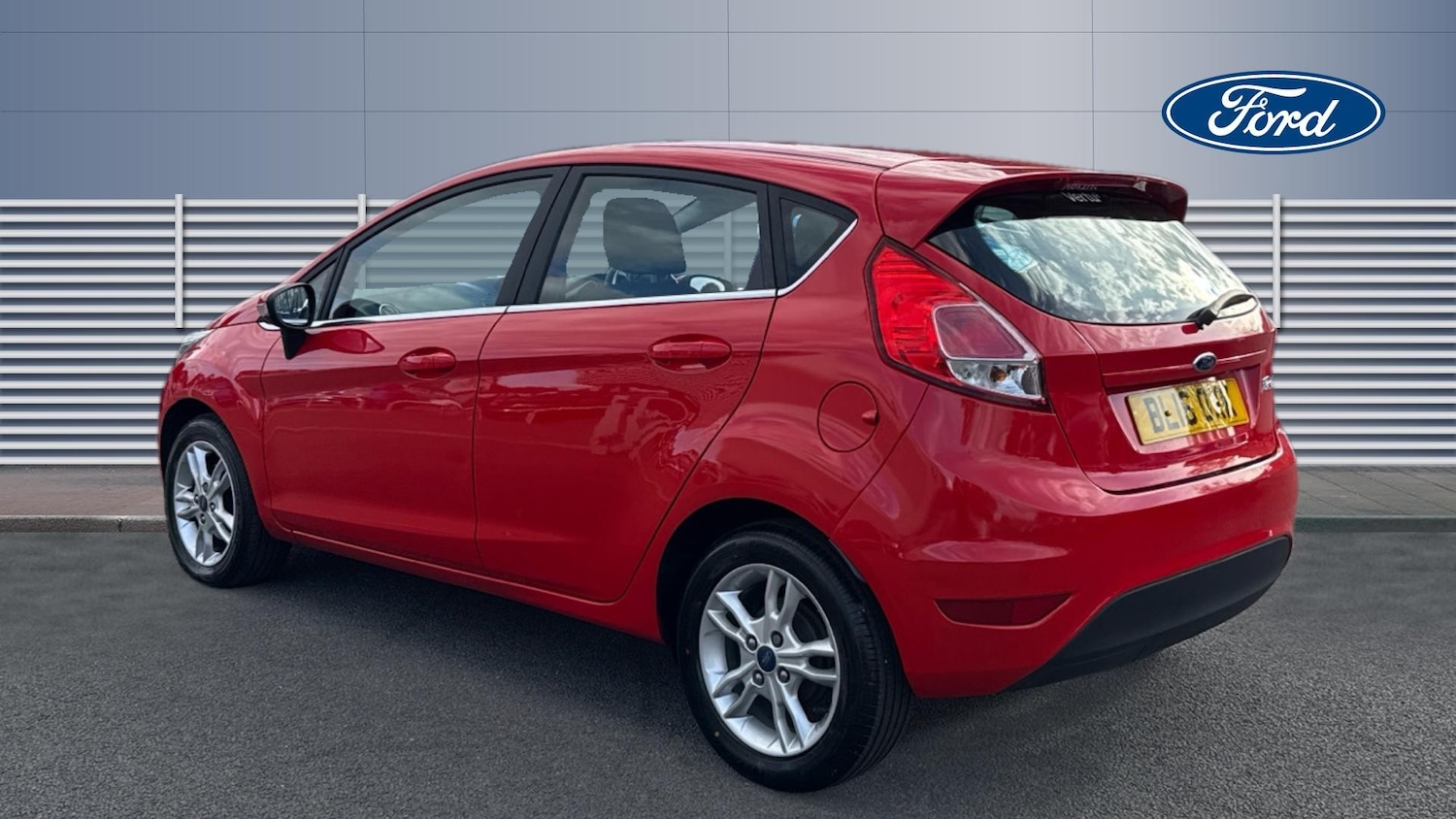 Used Ford Fiesta 2016 for sale - 76352433: Photo 2