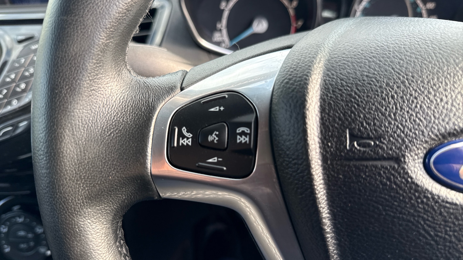 Used Ford Fiesta 2016 for sale - 76352433: Photo 43