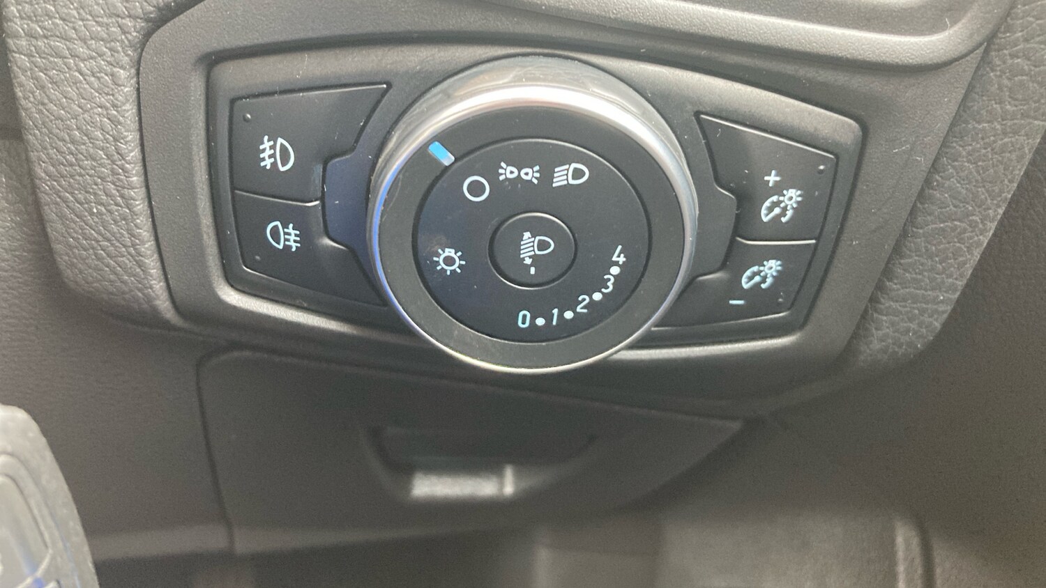 Used Ford Focus 2018 for sale - 77906252: Photo 28