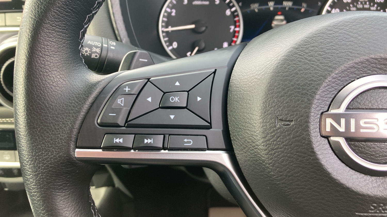 Used Nissan Juke 2022 for sale - 76401902: Photo 26