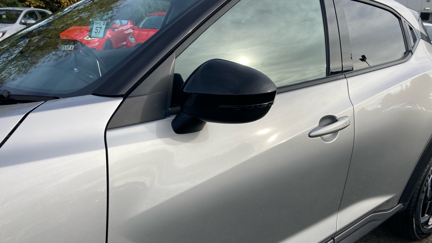 Used Nissan Juke 2022 for sale - 76401902: Photo 37