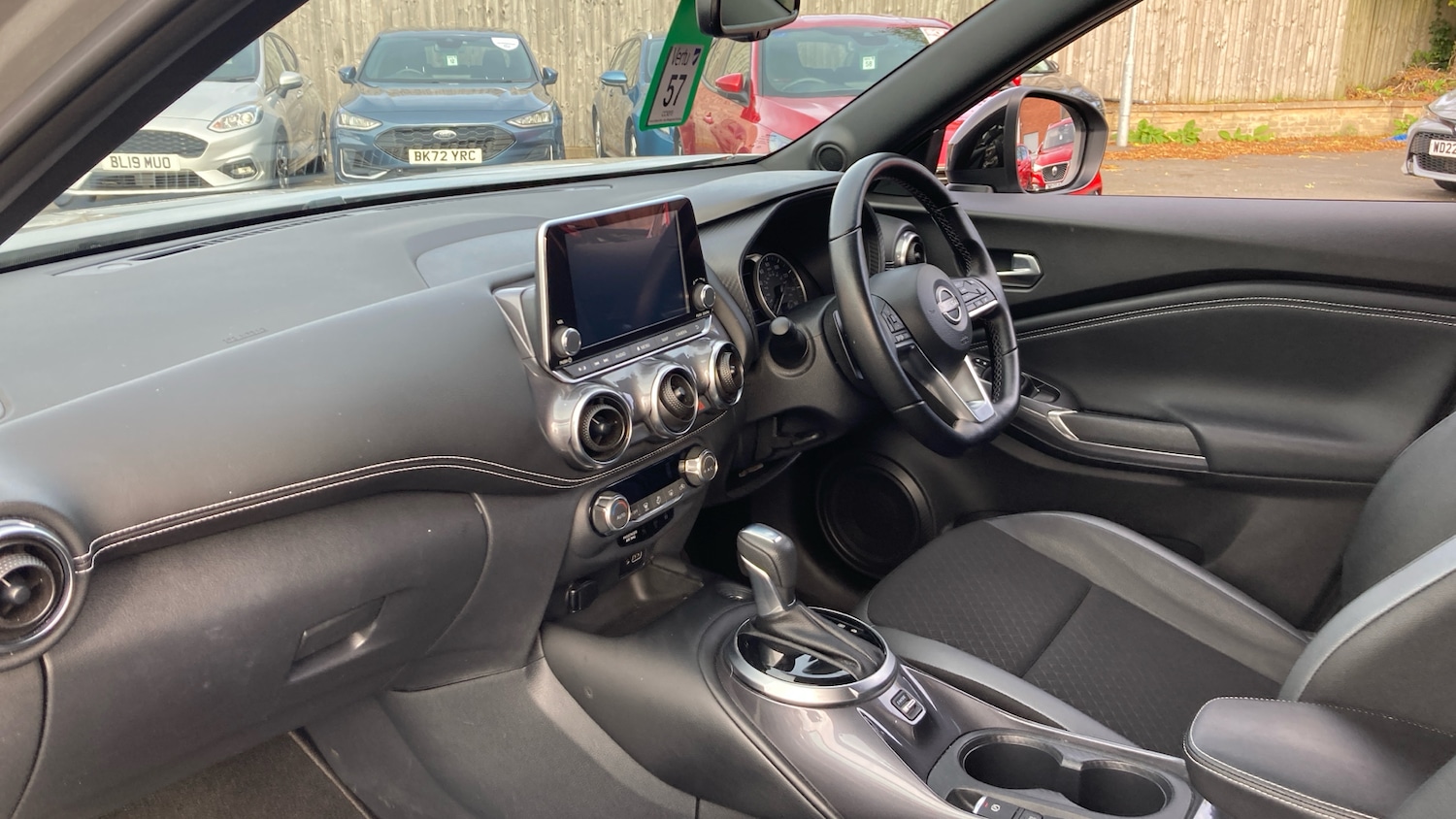 Used Nissan Juke 2022 for sale - 76401902: Photo 9