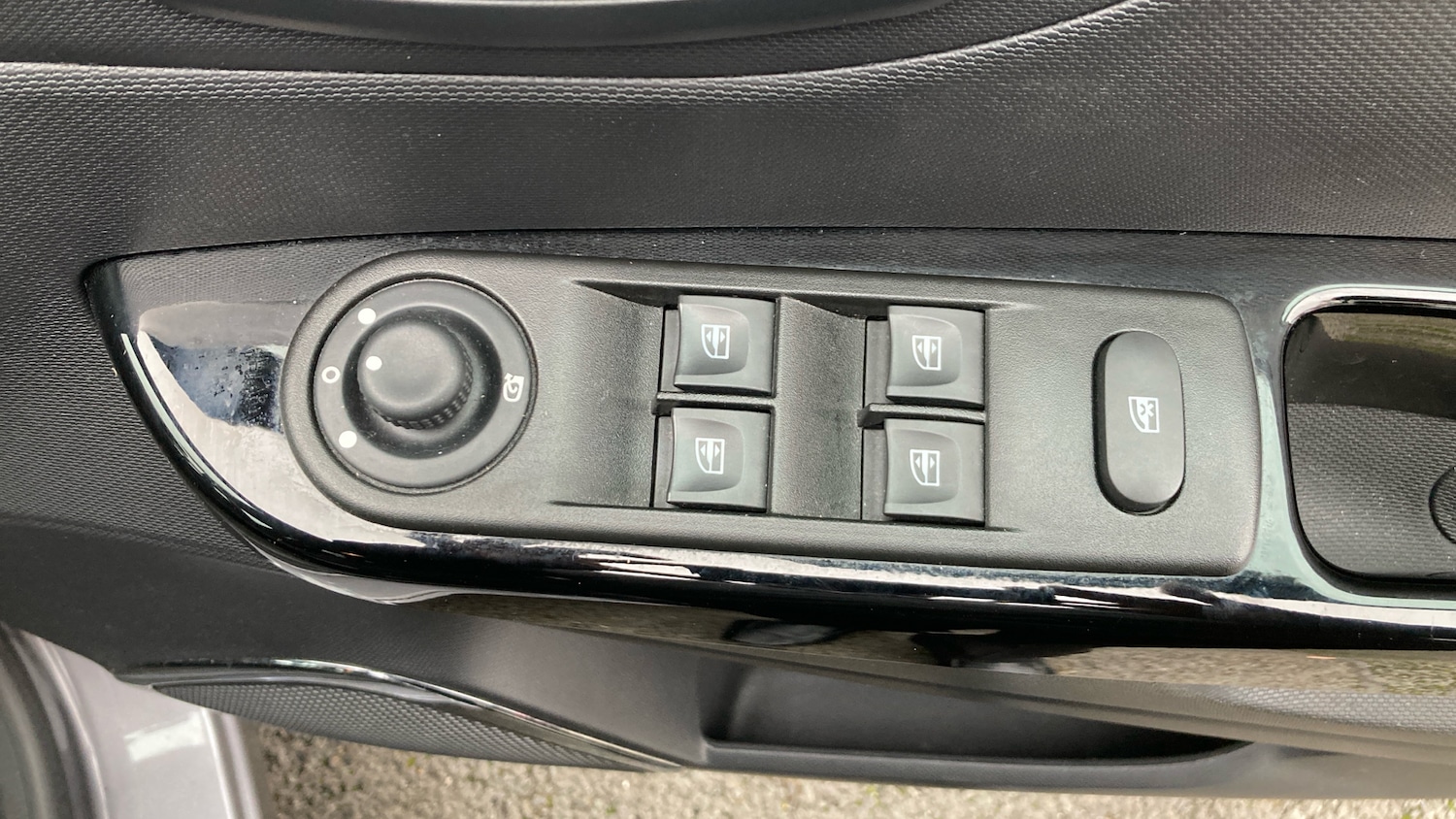 Used Renault Captur 2014 for sale - 76530886: Photo 21