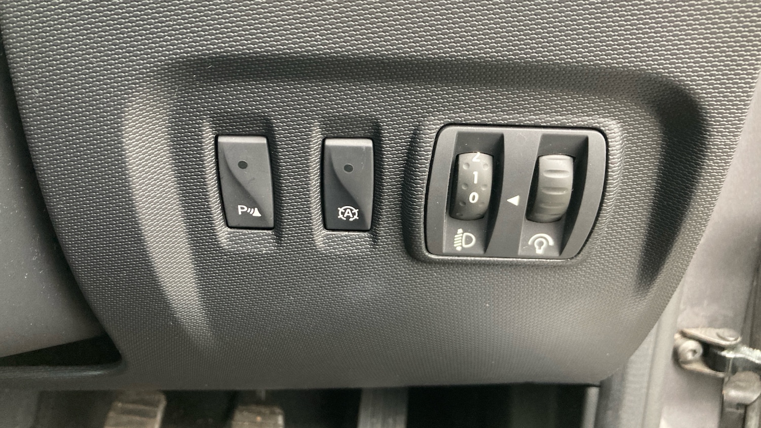 Used Renault Captur 2014 for sale - 76530886: Photo 23