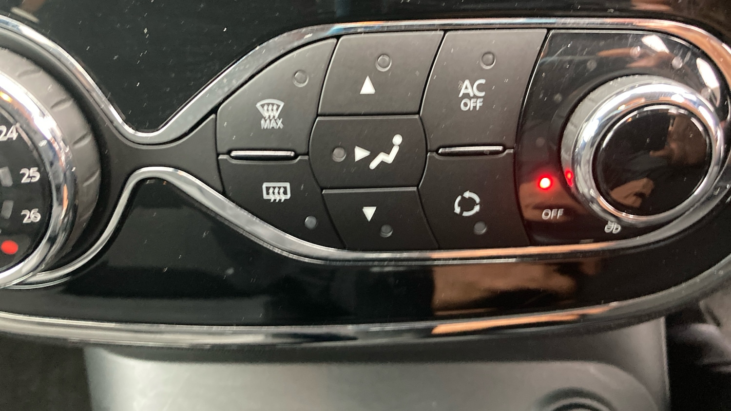 Used Renault Captur 2014 for sale - 76530886: Photo 30