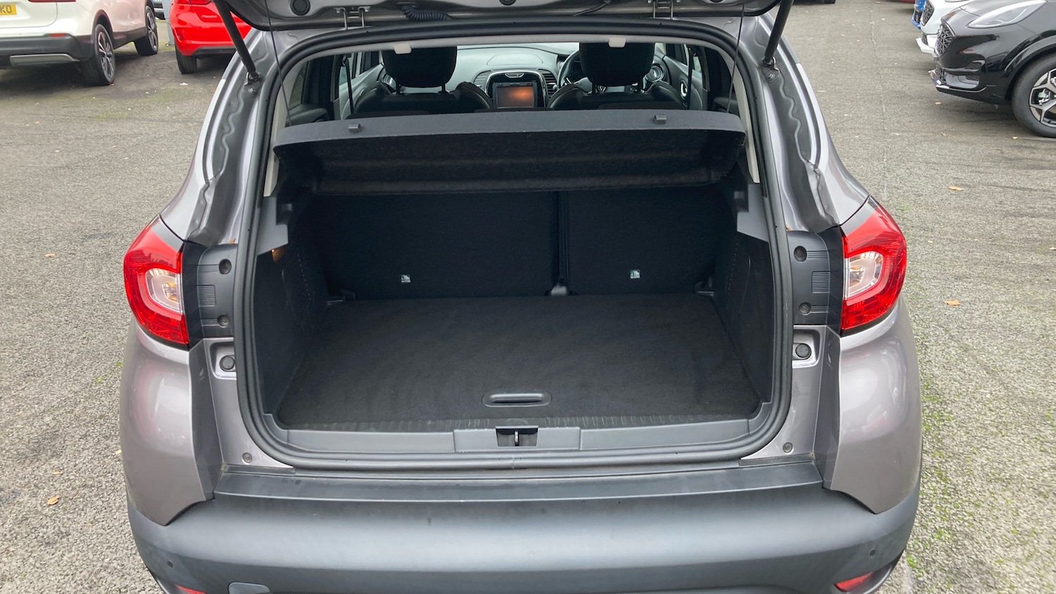 Used Renault Captur 2014 for sale - 76530886: Photo 4