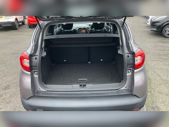 Used Renault Captur 2014 for sale - 76530886: Photo