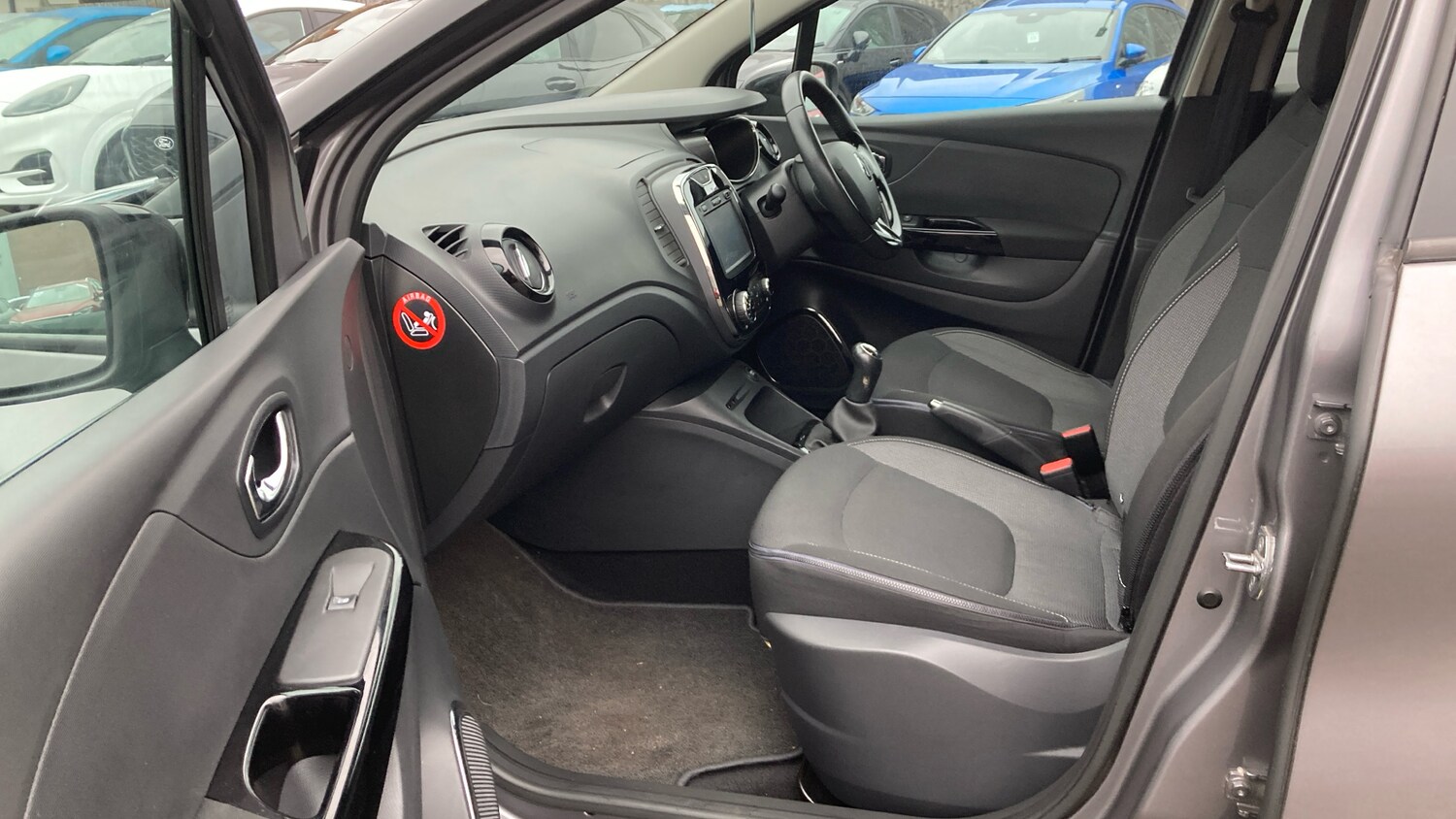 Used Renault Captur 2014 for sale - 76530886: Photo 50