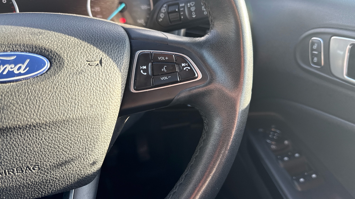 Used Ford Ecosport 2019 for sale - 76763106: Photo 31