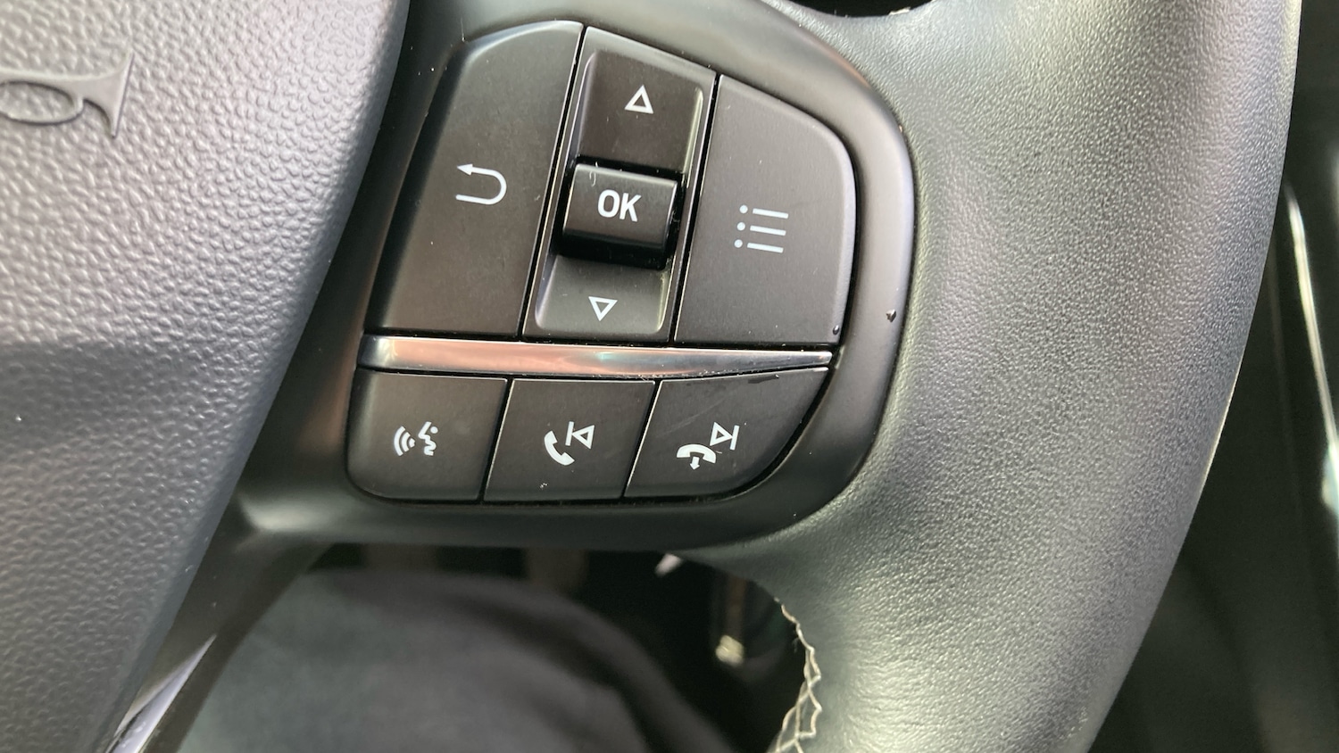 Used Ford Fiesta 2018 for sale - 77830413: Photo 26