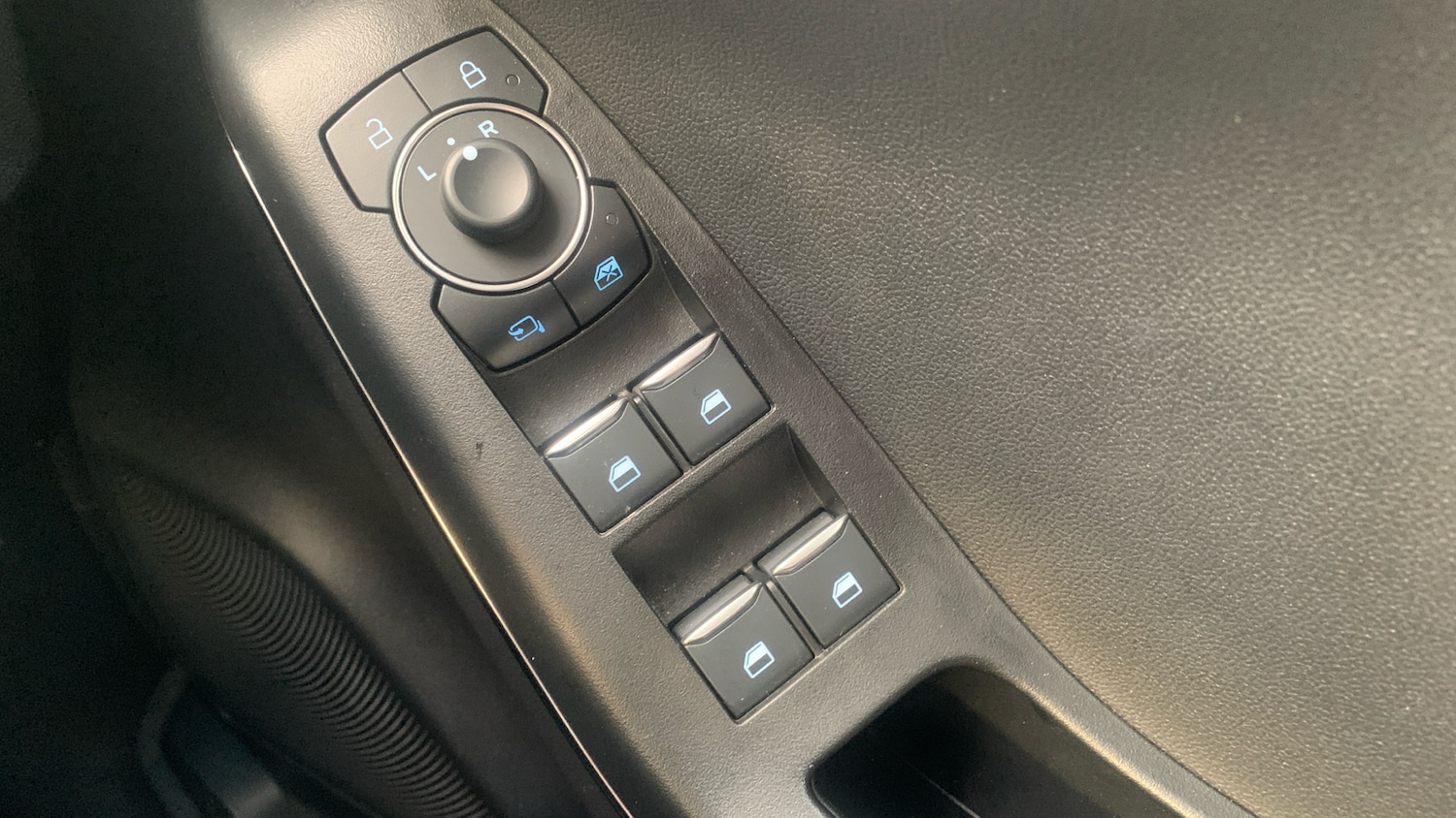 Used Ford Puma 2023 for sale - 78053426: Photo 26