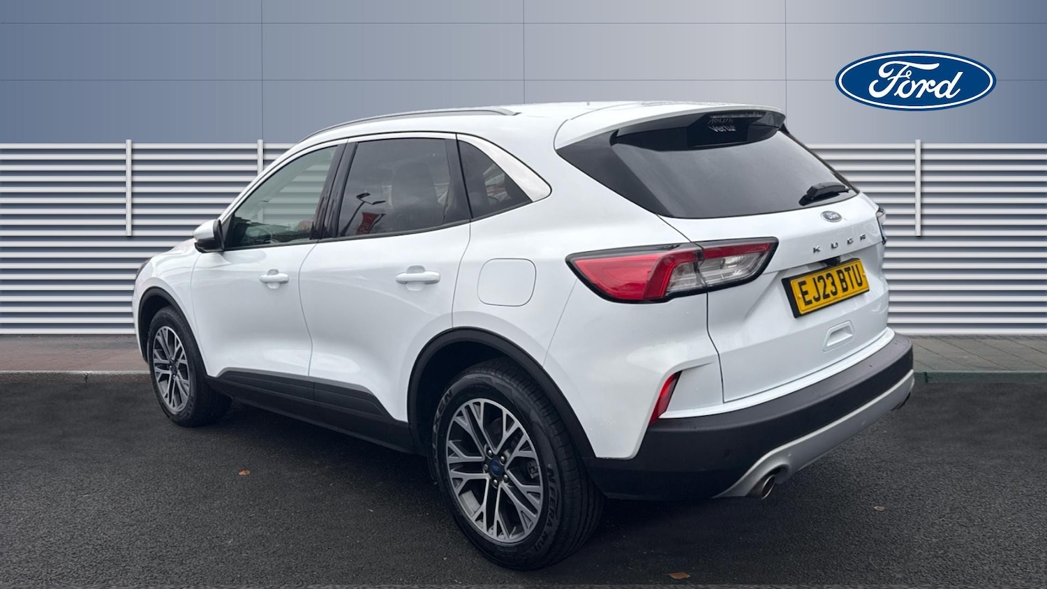 Used Ford Kuga 2023 for sale - 76554118: Photo 2
