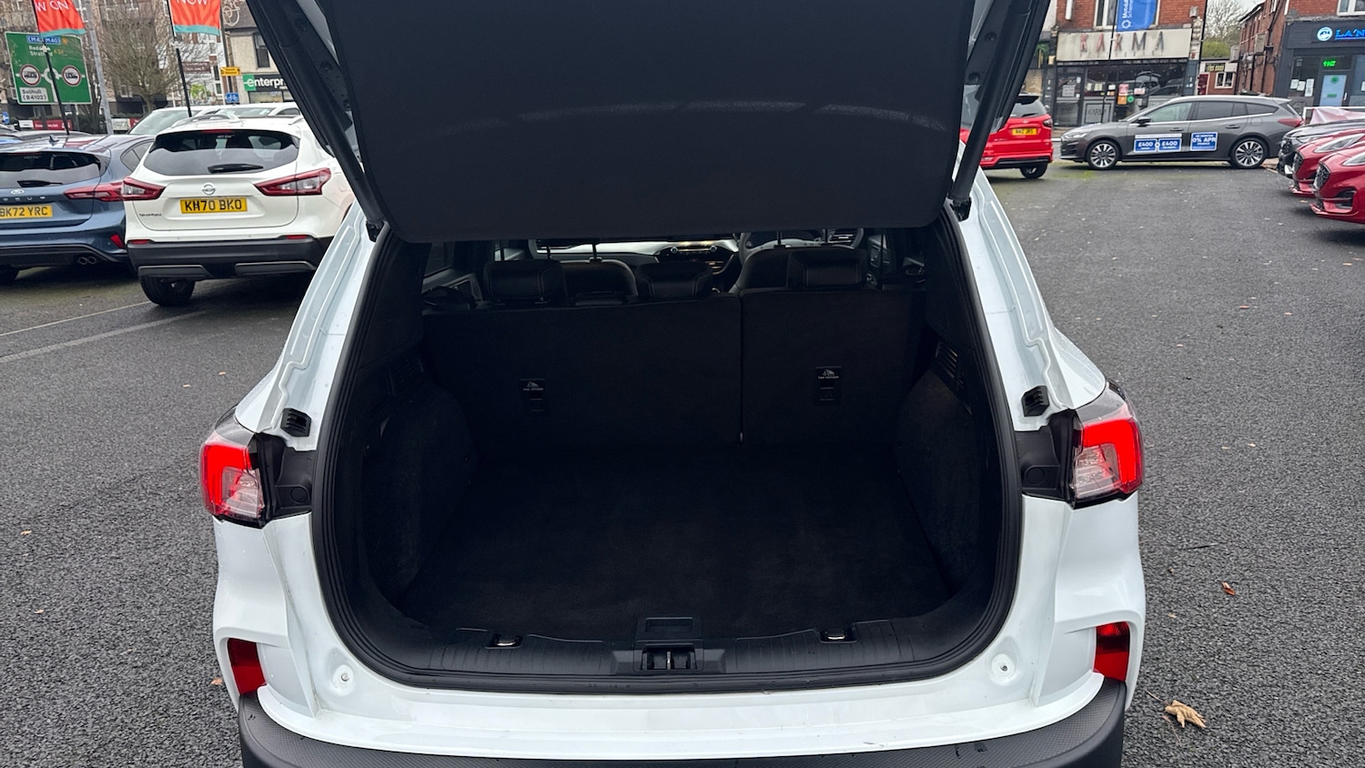 Used Ford Kuga 2023 for sale - 76554118: Photo 4