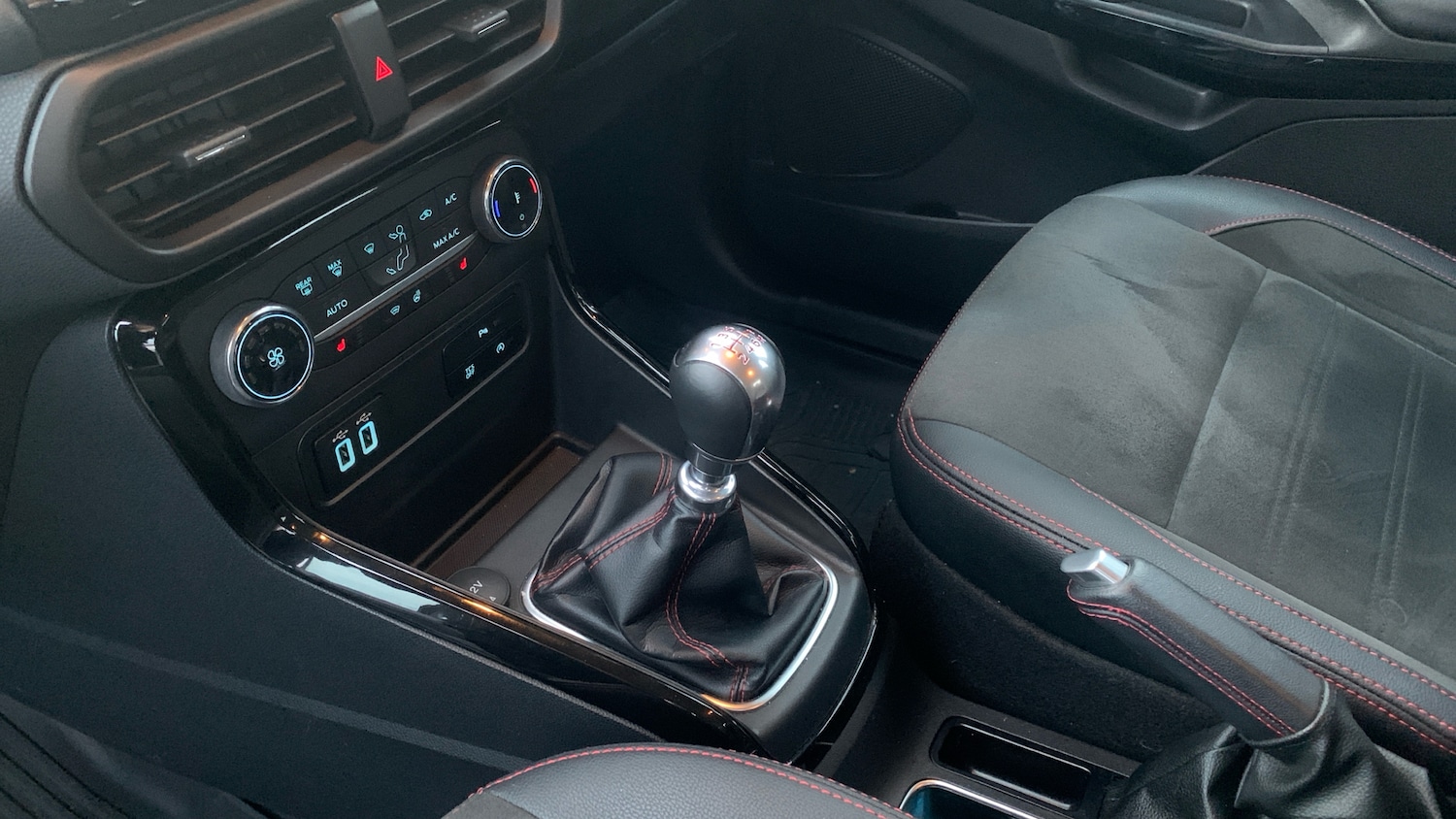 Used Ford Ecosport 2023 for sale - 76882302: Photo 13