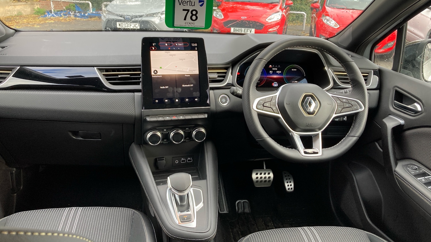 Used Renault Captur 2024 for sale - 76374030: Photo 10